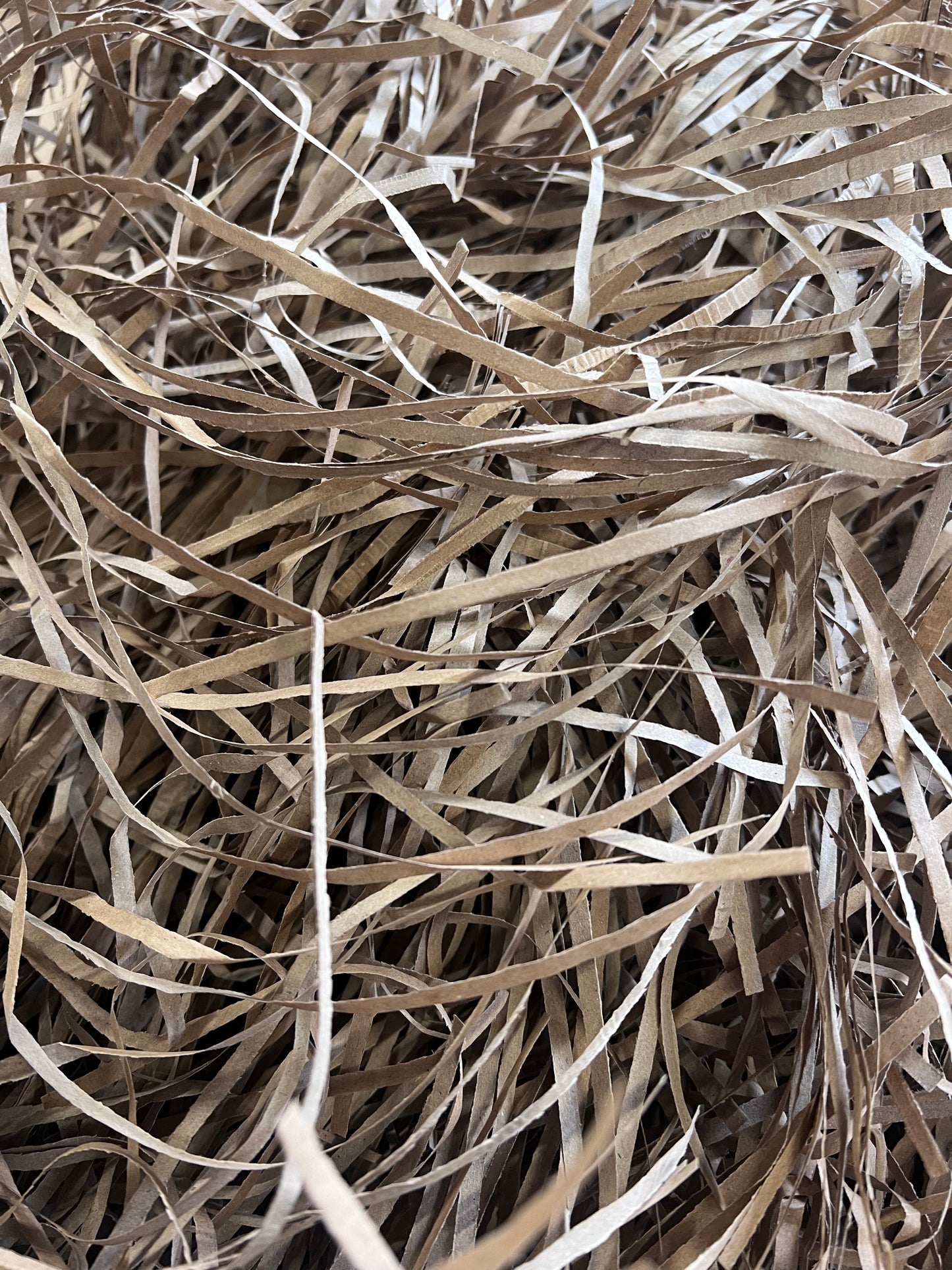 Strip cut shredded brown Kraft paper 3.8mm - 2kgs