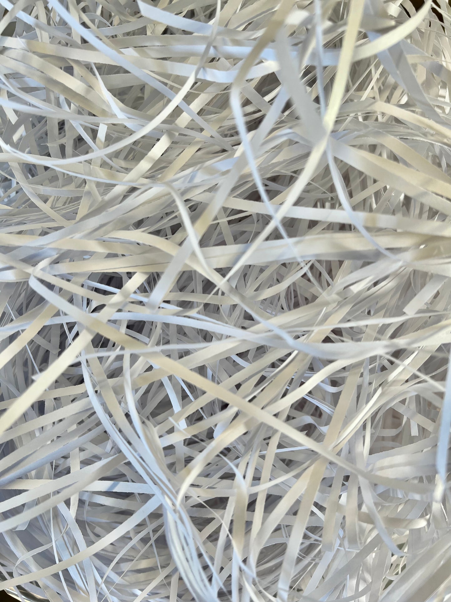 3.8mm Straight cut pure white shredded paper 5kgs